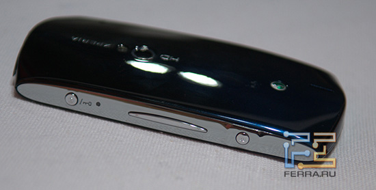 Правая боковина корпуса Sony Erisson Xperia Neo