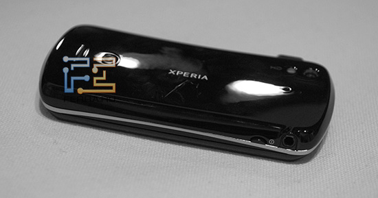 Левая боковина Sony Ericsson Xperia Pro