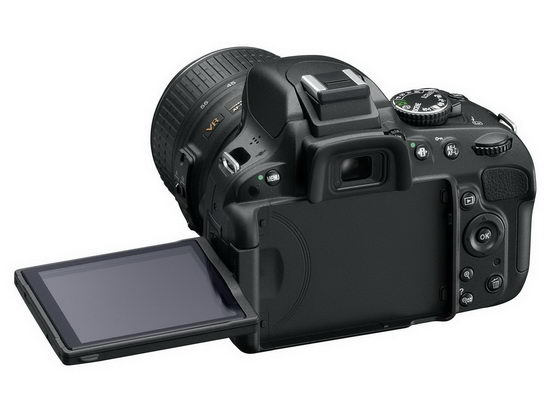 Поворотный дисплей Nikon D5100