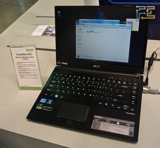 Acer Travelmate 8481 - картина в раскрытом состоянии