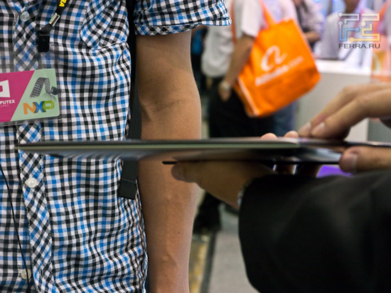 Asus UX экстремально тонкий