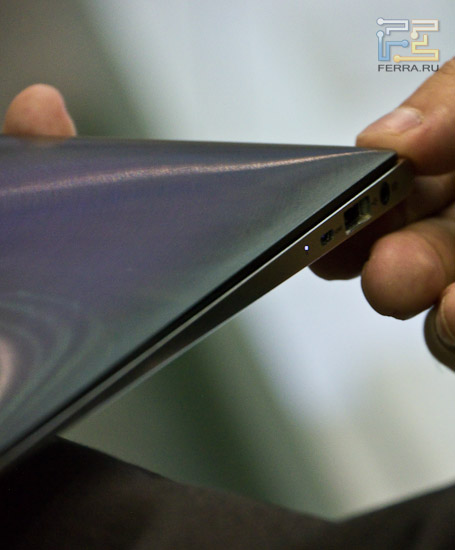 Asus UX у моего MacBook Air эта часть выглядит практически так же