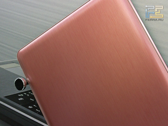 MSI CX640 - вблизи