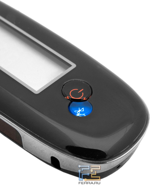 Через Bluetooth данные можно передавать лишь на смартфон, для связи с ручкой используется ИК-порт)