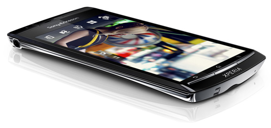 Sony Ericsson Xperia Arc на официальном рендере