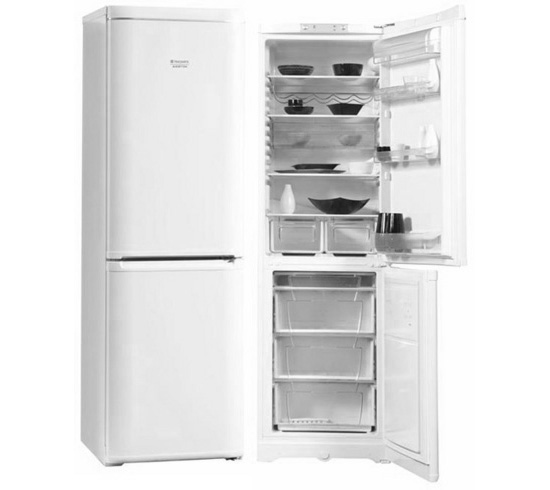 Холодильник Hotpoint-Ariston RMBA 2200.L 