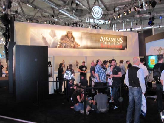 Очередь желающих увидеть Assassin's Creed: Revelations на GamesCom 2011 тоже была приличной