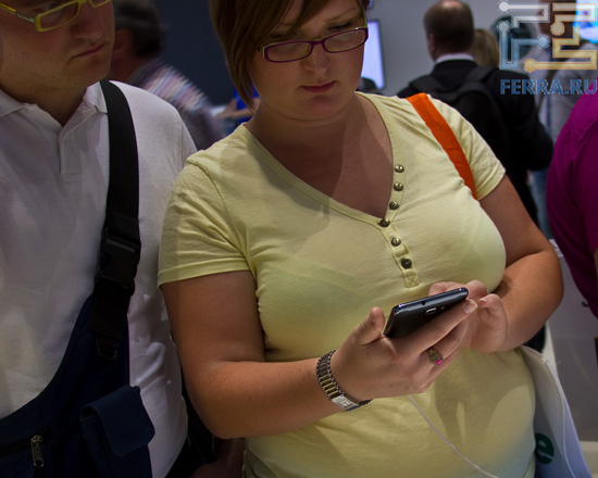 Samsung Galaxy Note �������� ����������� � ���� ������ �����. ���������?