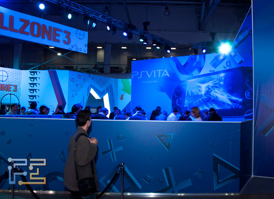 Killzone 3 и PS Vita на выставке Игромир 2011