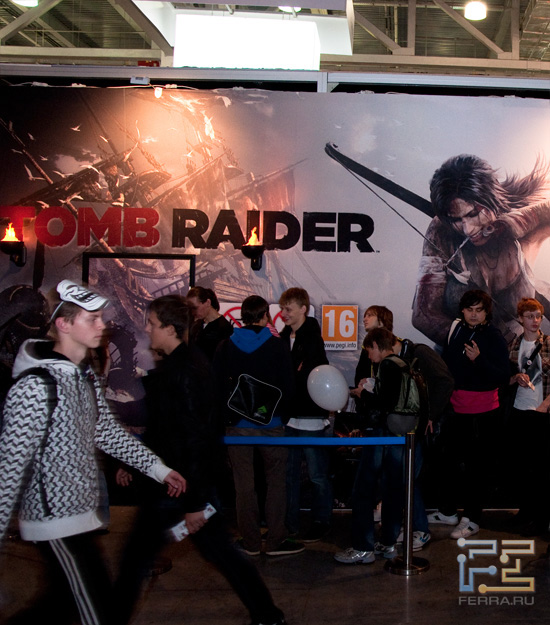 Очередь на стенде с Tomb Raider на выставке Игромир 2011