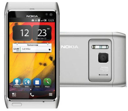 Nokia N8 c Symbian Belle