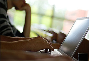 Twitter сотрудничает с Роскомнадзором