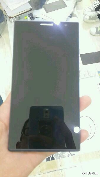 ����������� �������� Oppo Find 9 ��� ������� �� ��������� ����