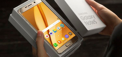 Samsung Galaxy Note 5 поступил в продажу в России