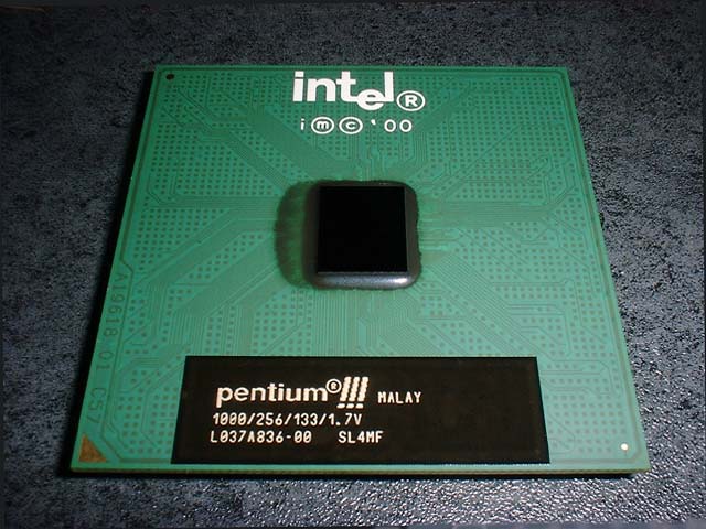 10 февраля в истории: начало Adobe Photoshop, шахматный компьютер Deep Blue, премьера процессора Pentium III