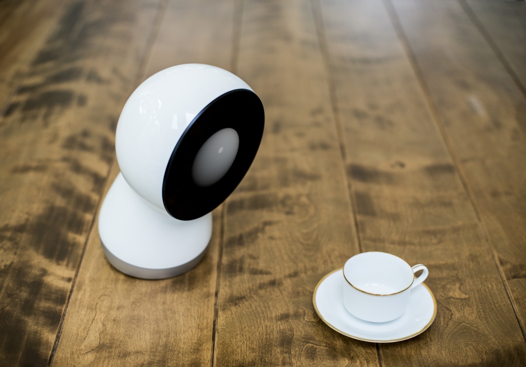 Робот Jibo задержится до 2017-го года