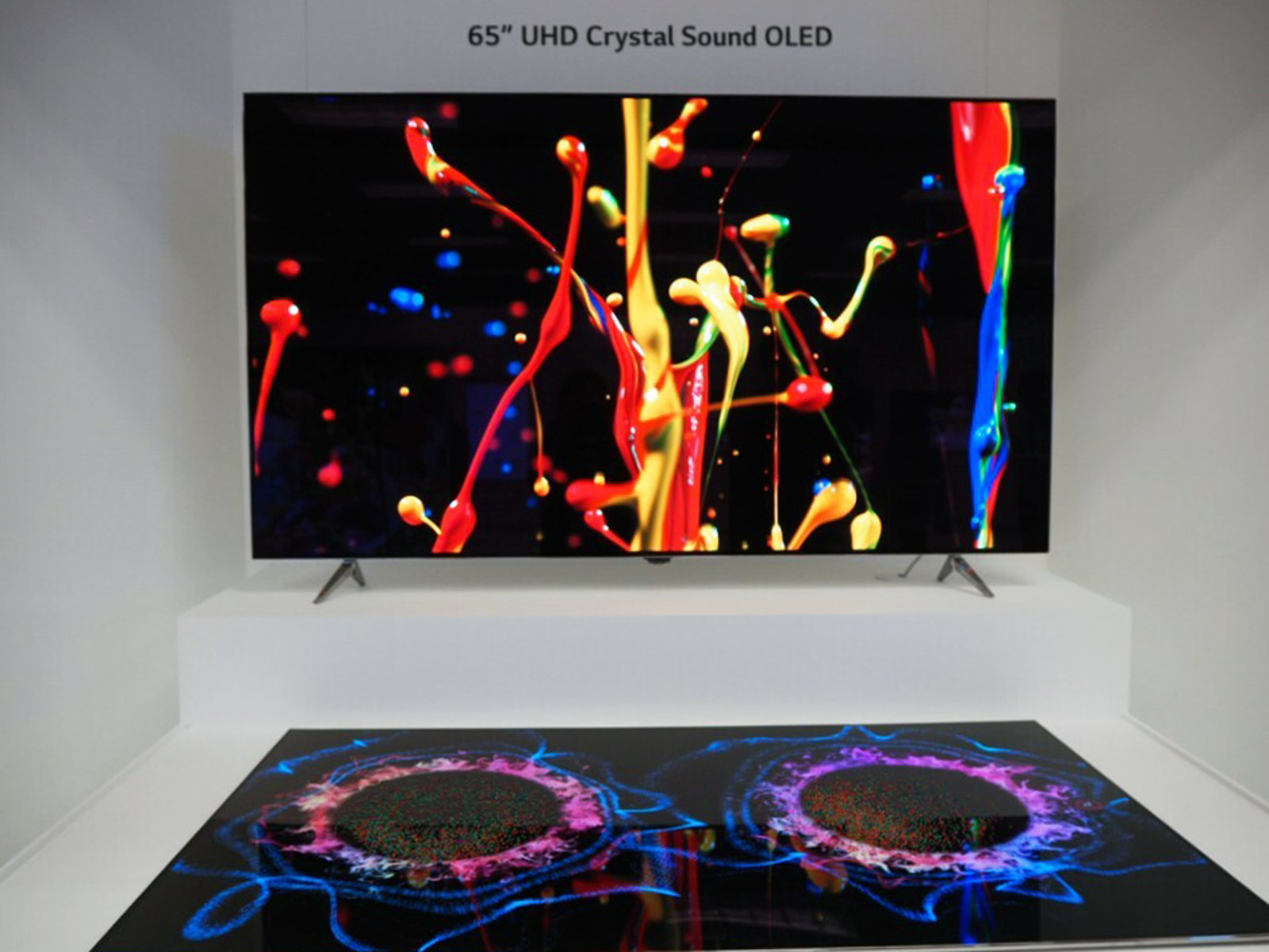 CES 2017: LG показала 65-дюймовый прототип OLED-экрана-динамика