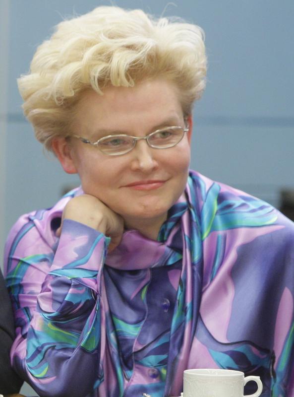 Елена Малышева похвалила видеоигры в прямом эфире 