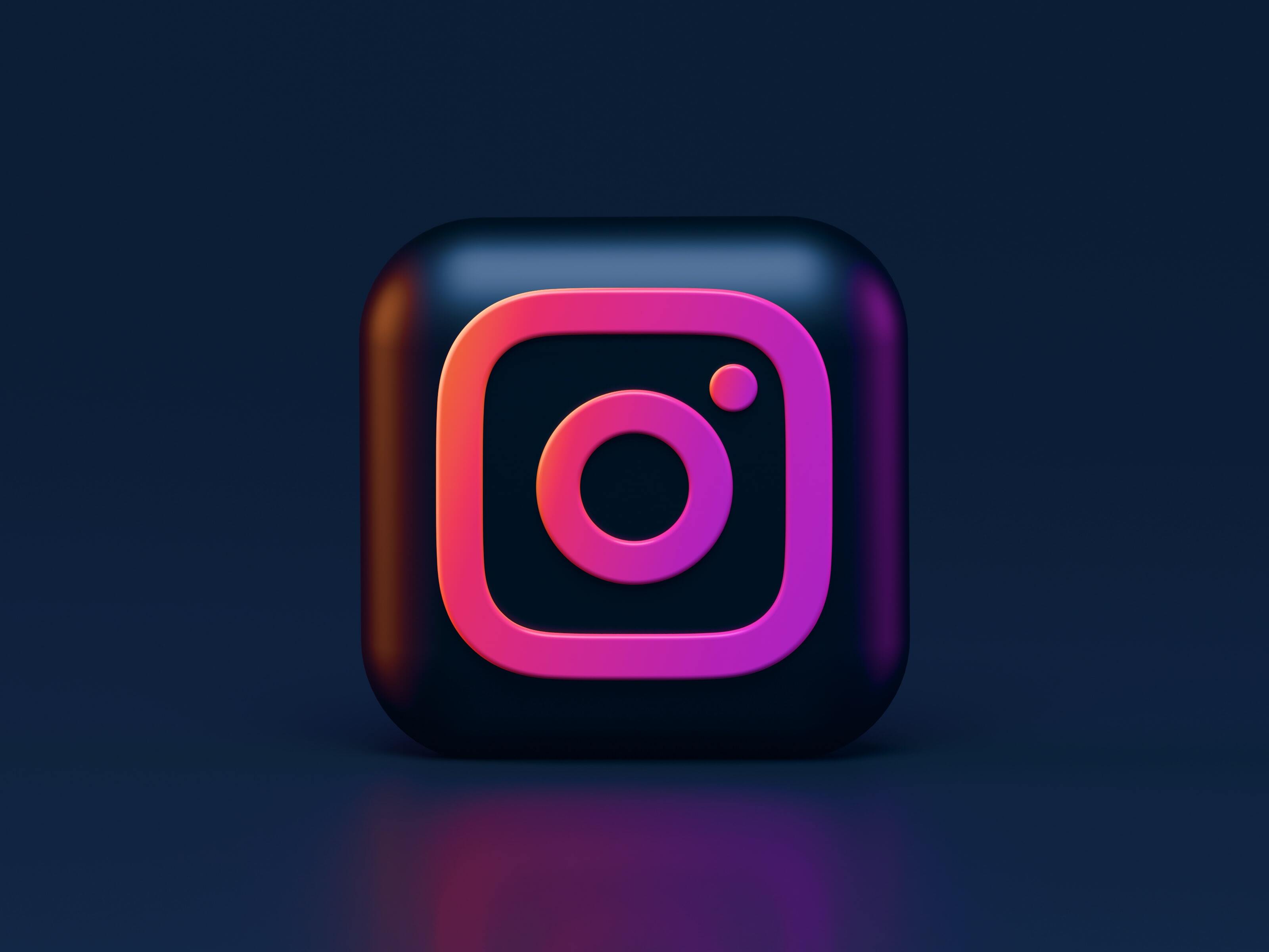      instagram - 