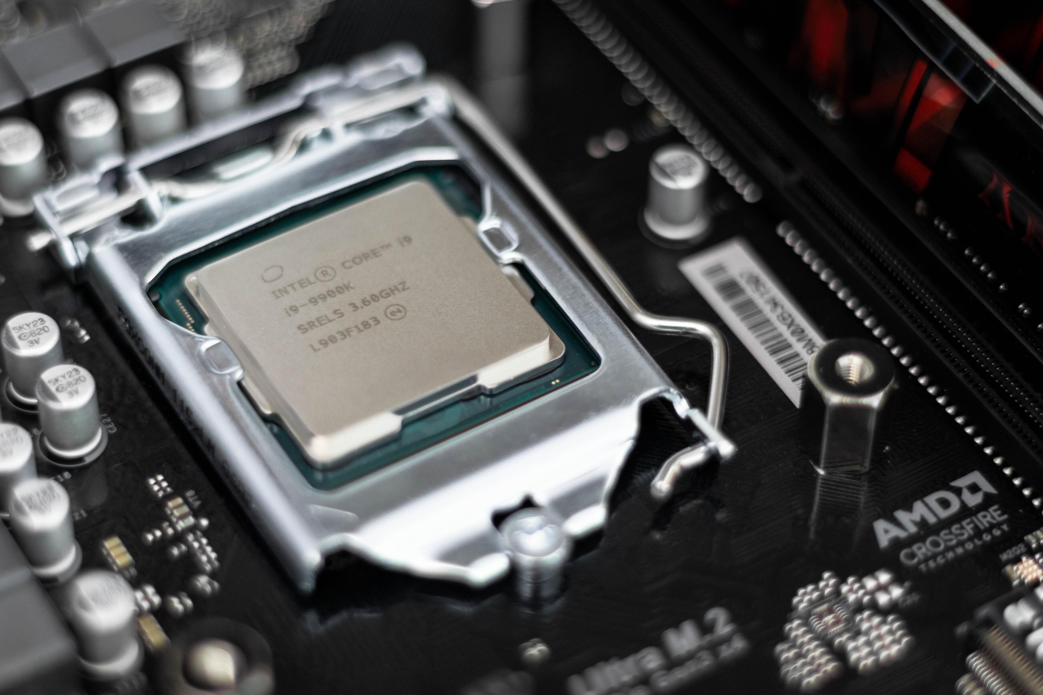  Intel  AMD      