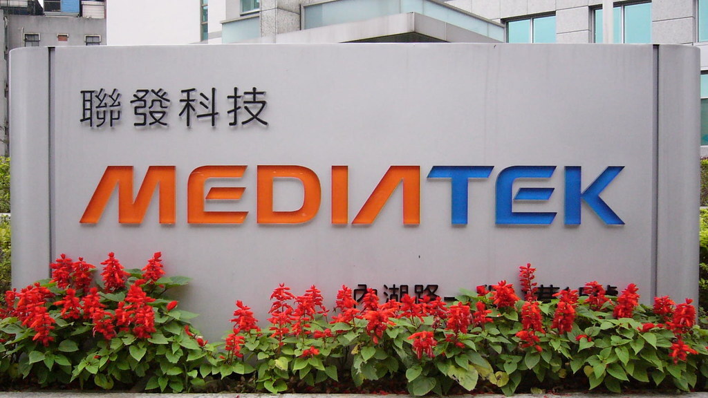 Intel     MediaTek