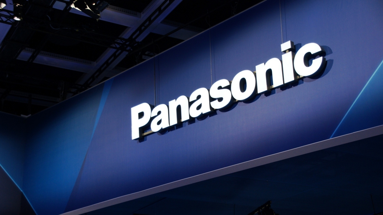 Panasonic    ,      