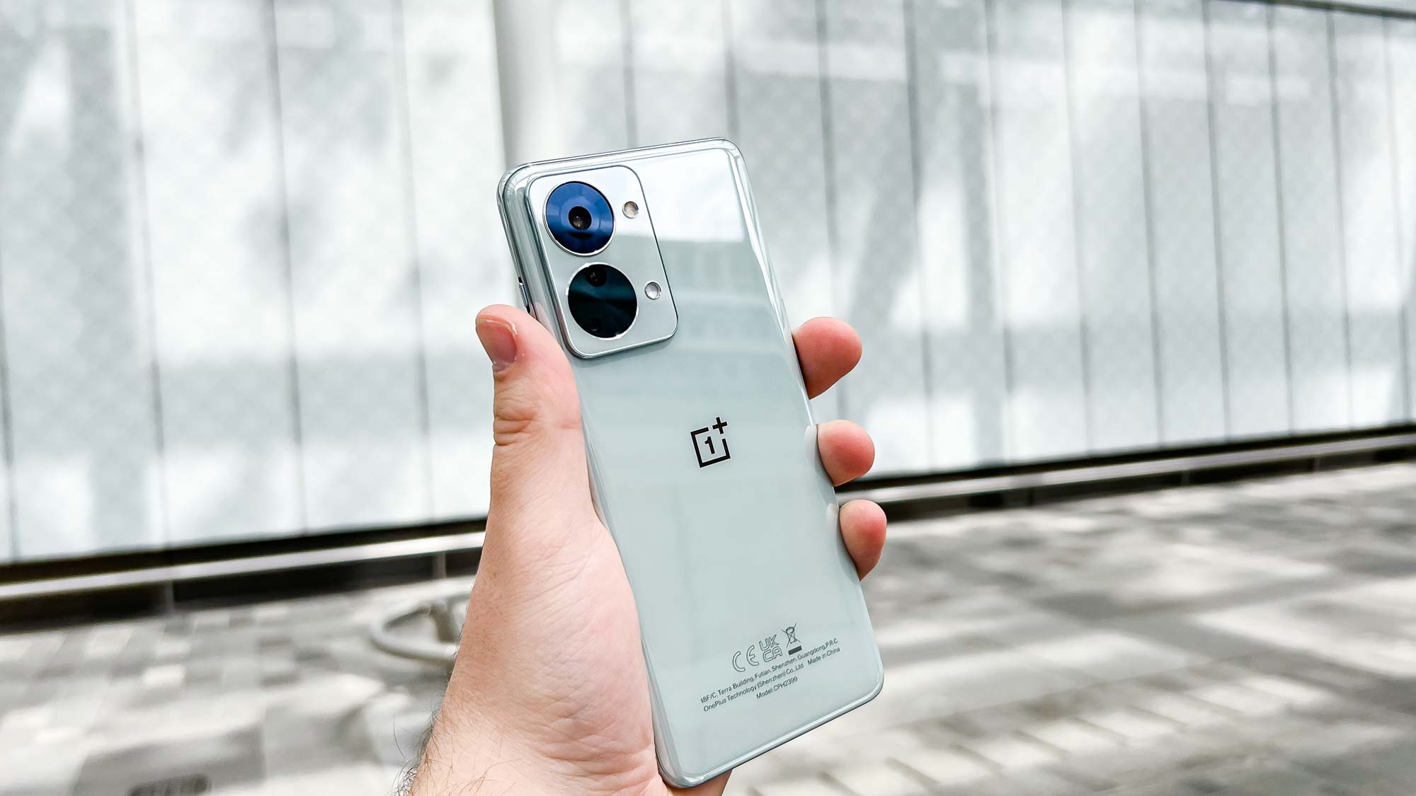 ,  :     OnePlus Nord 2T