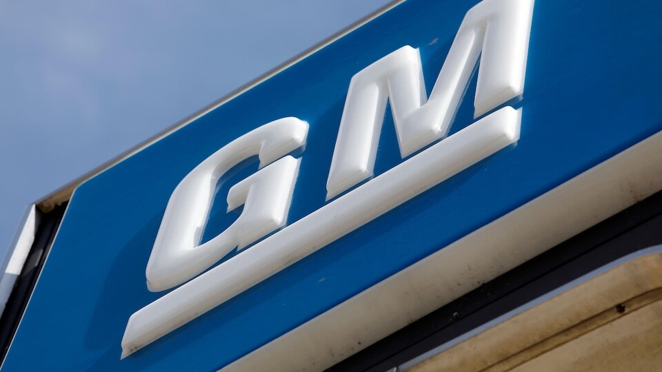  General Motors      Twitter      