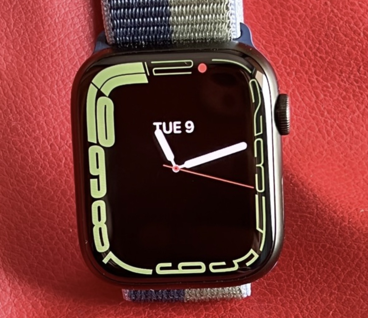   Apple Watch   ,    