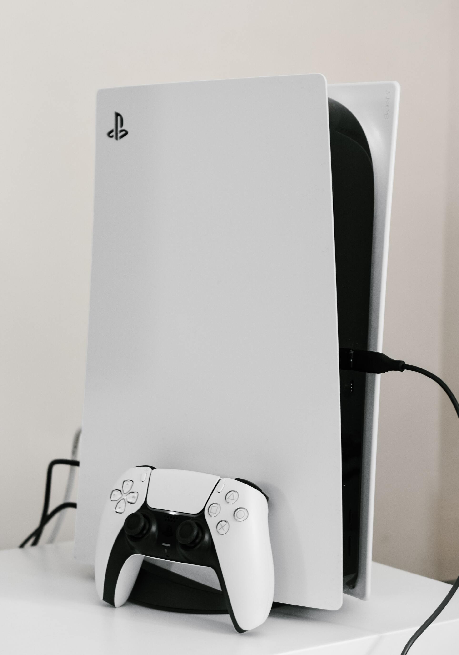 : PlayStation 5       Xbox