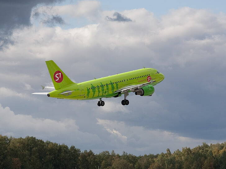  S7 Airlines    -   