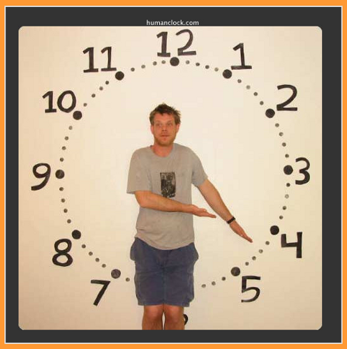 5 суток сайт. Human Clock. Фотография времени 9:28. Часы на которых Возраст 17 лет. Human Clock Challenge.