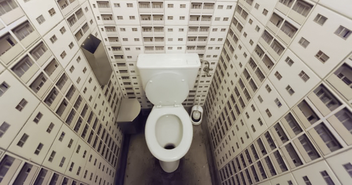 Из-за санкций США в офисе ZTE не работает туалет 