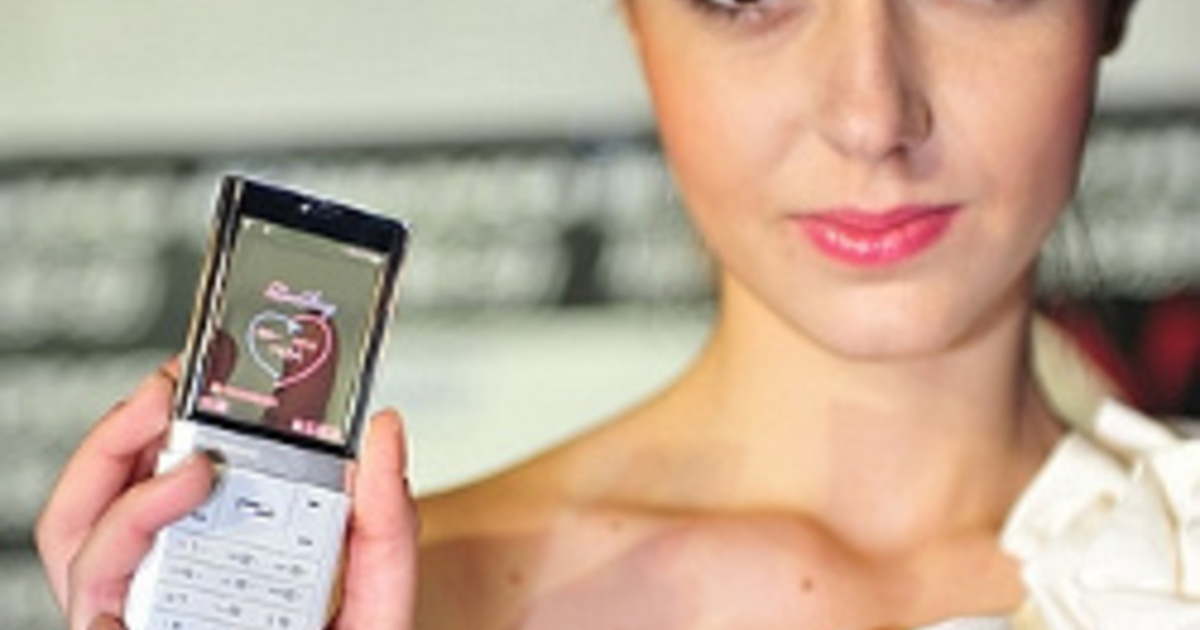 смартфон прозрачным экраном explay crystal. прозрачный смартфон. прозрачный смартфон samsung. сони эриксон с прозрачным экраном. купить защитную пленку lenovo.