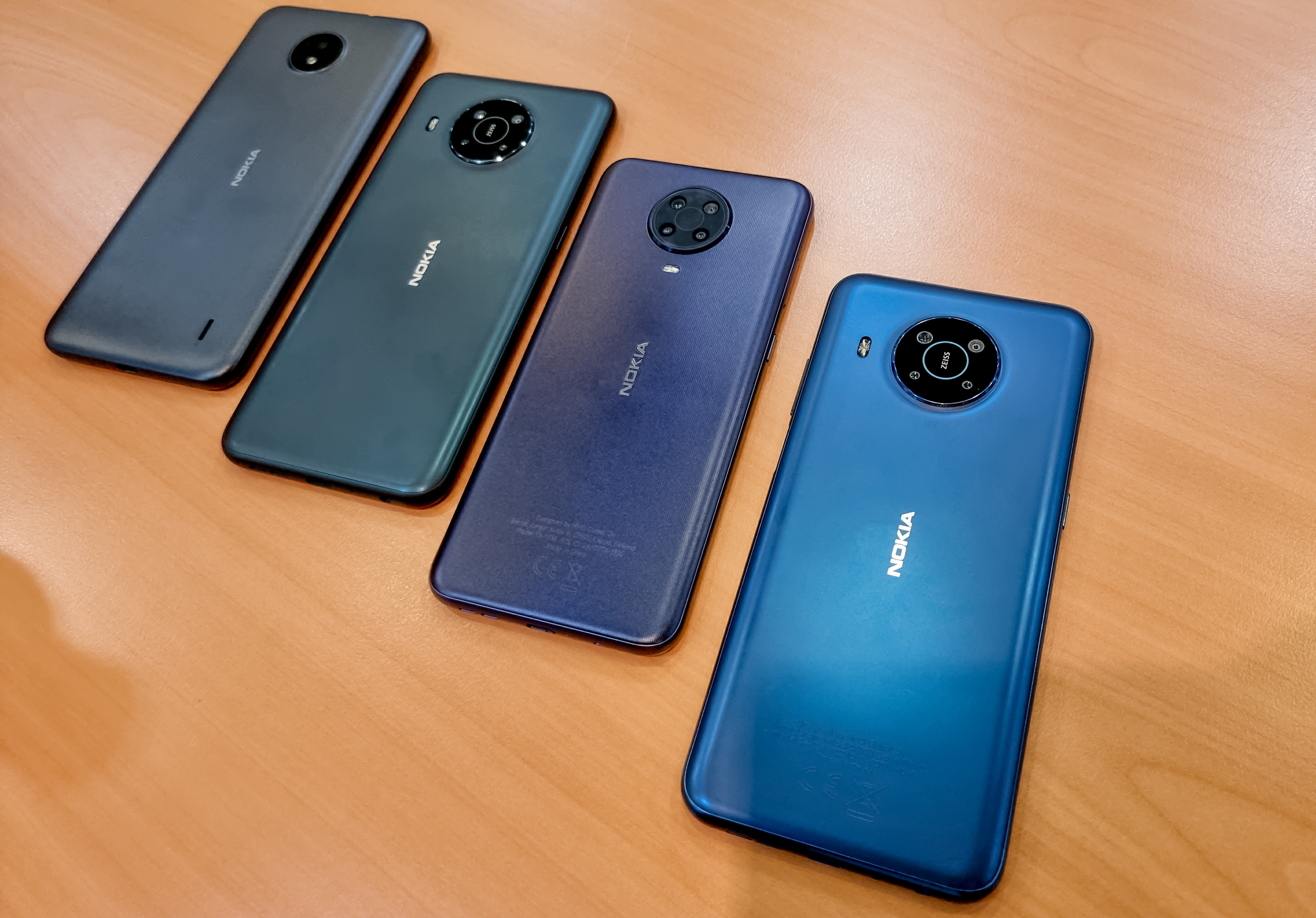 Nokia полностью обновила модельную линейку смартфонов