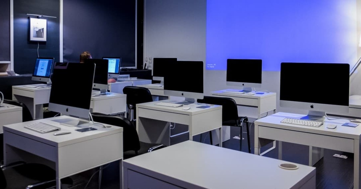 916d16abfa46d5767b5107047e0346aef9f153e5