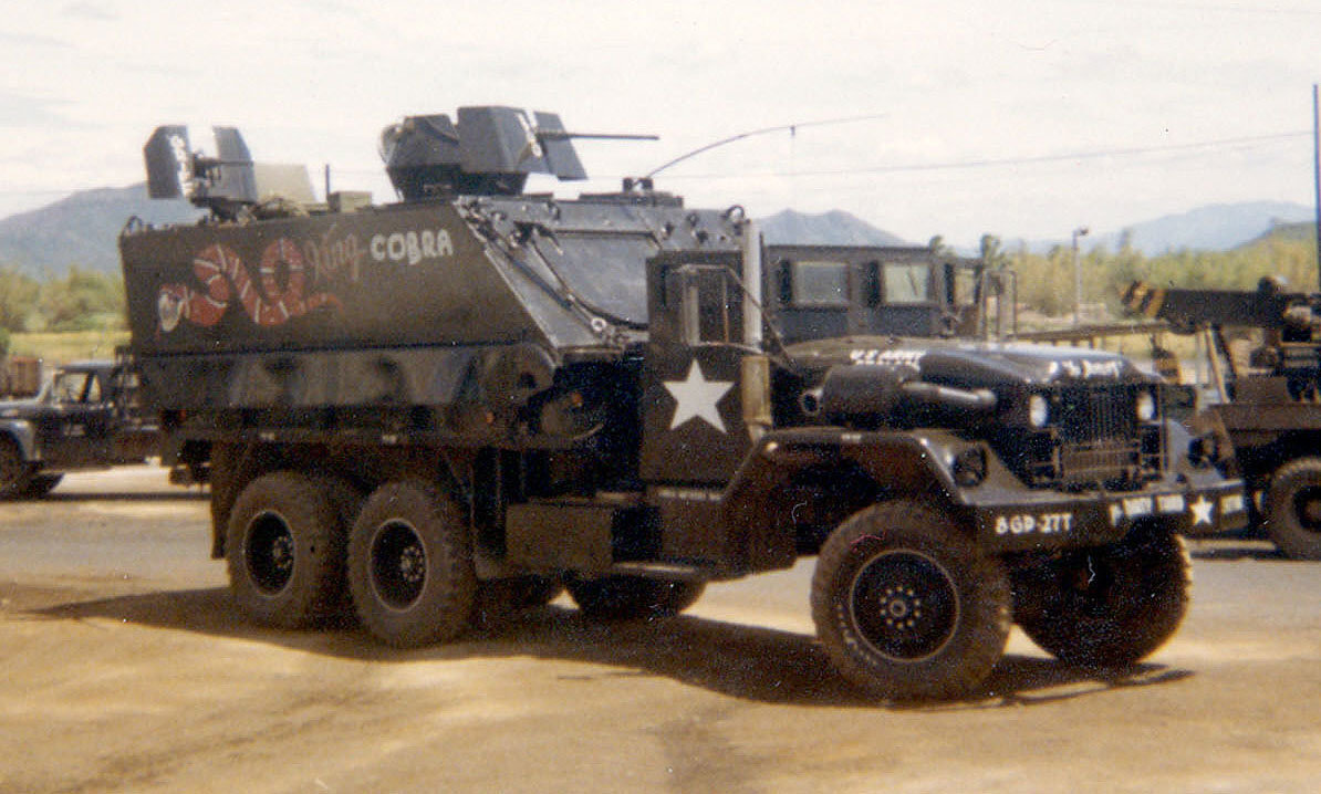 Гантрак во Вьетнаме, смонтирован корпус БТР М113