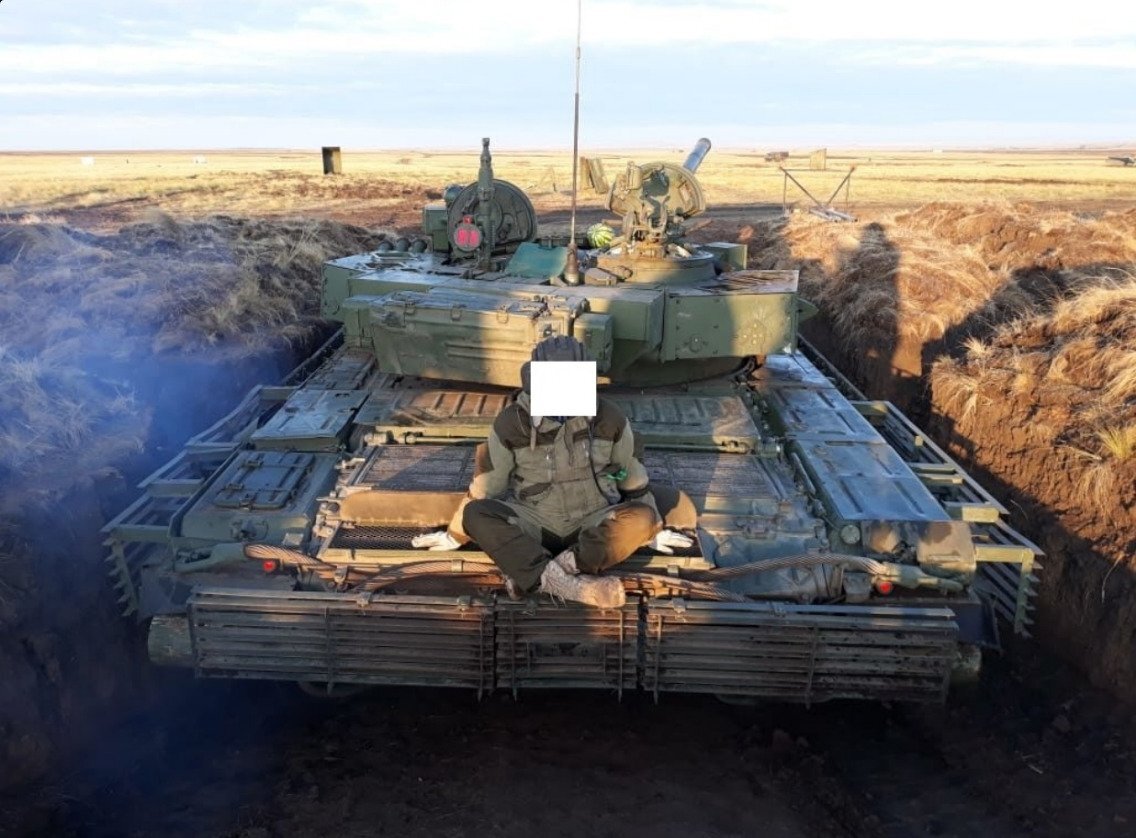 Раскрыты подробности новой активной защиты танков Т-72 и Т-90