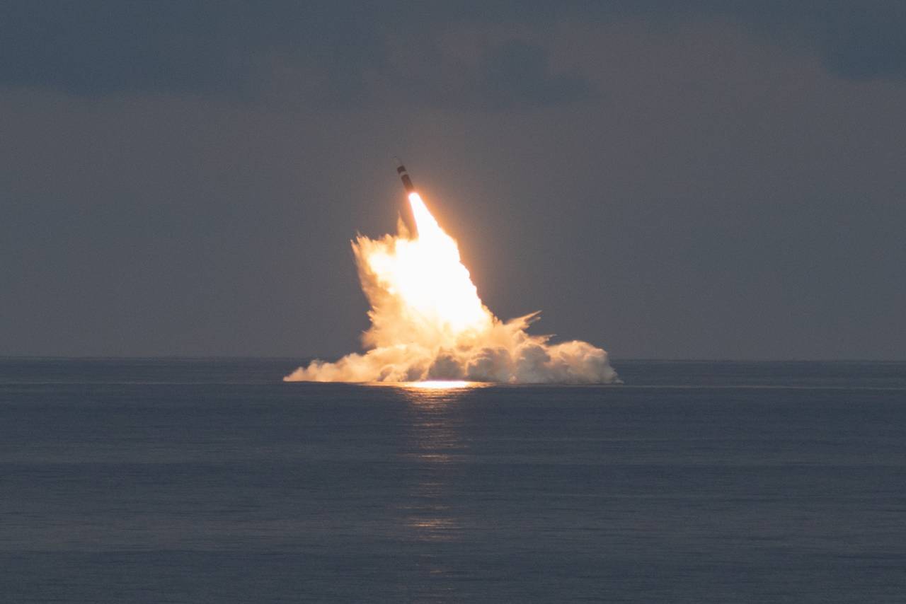 США снова запустили межконтинентальную баллистическую ракету Trident II D5LE