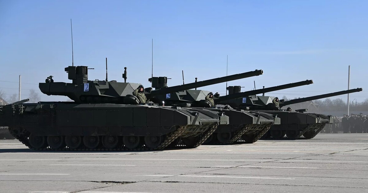 Россия начала перевооружаться на новейшие танки Т-14 «Армата»