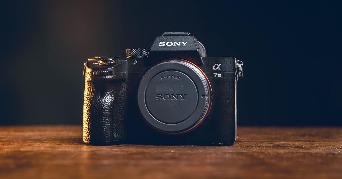 Sony приостановила производство фотокамер из-за дефицита полупроводников