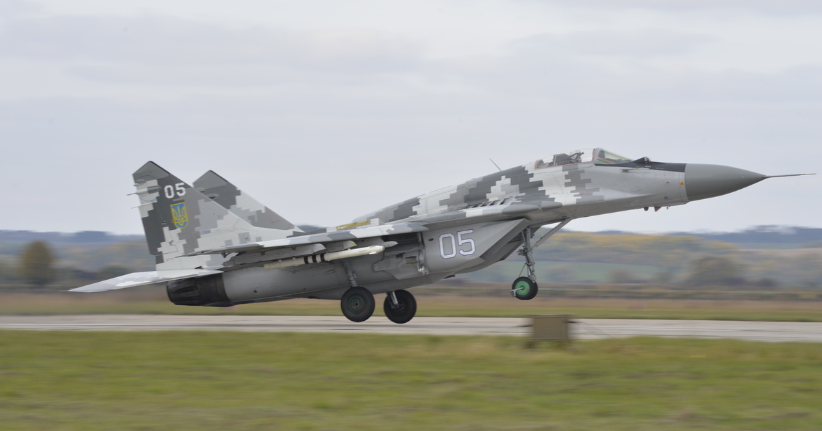 Эксперты сравнили военную авиацию России и Украины