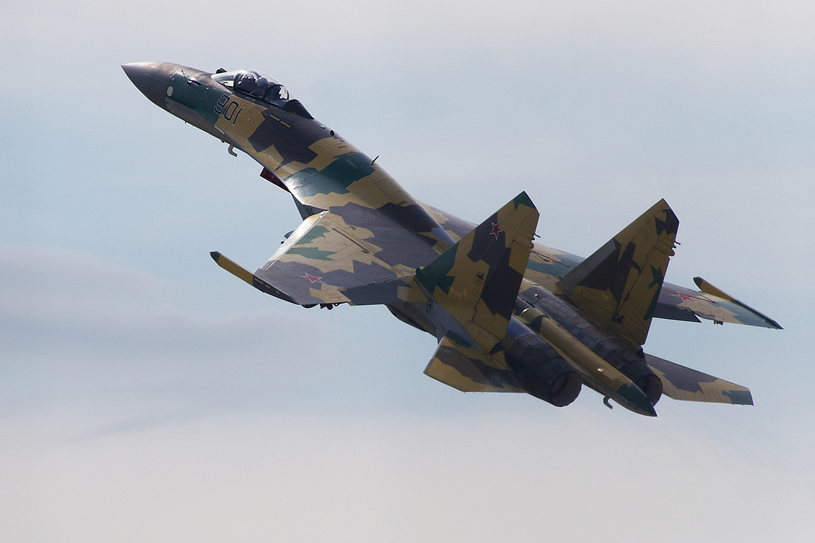 Почему Алжир отказался покупать российские истребители Су-35