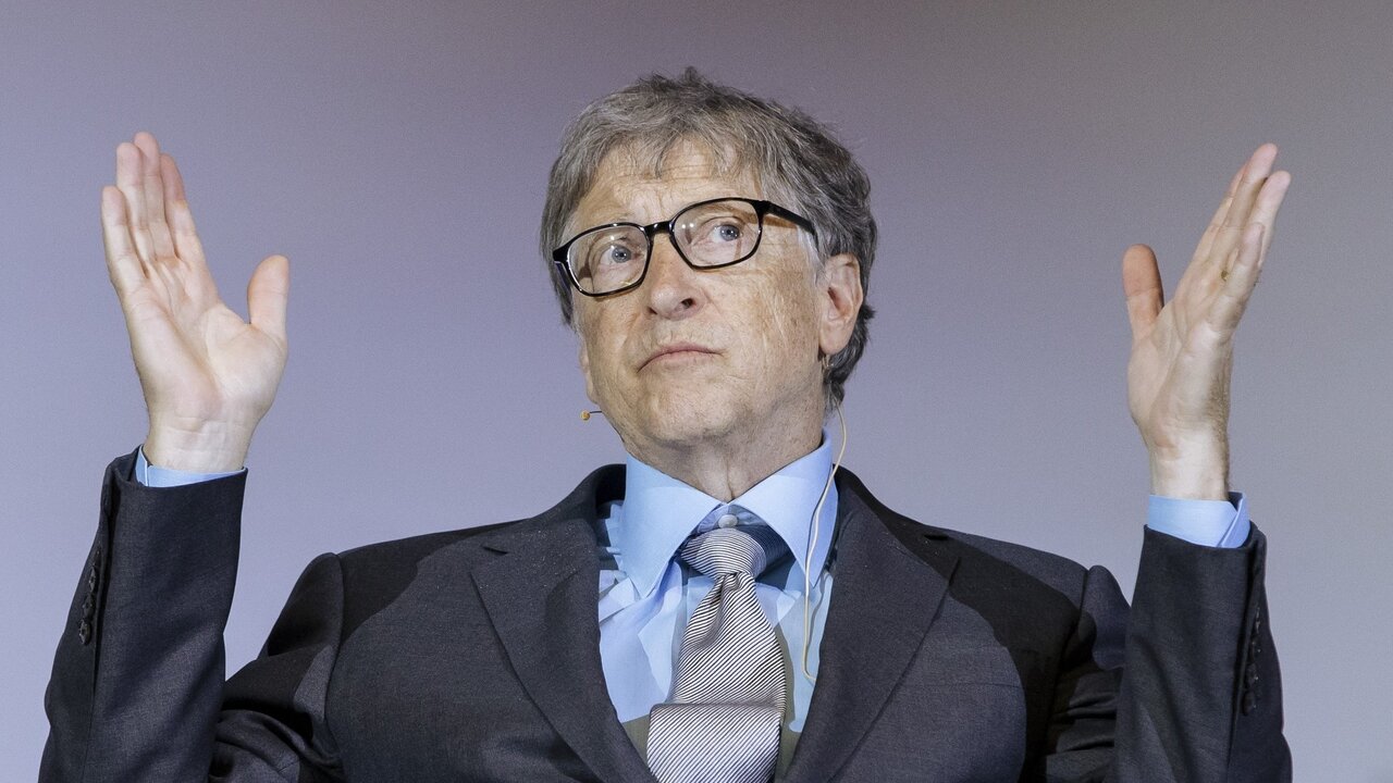 Билл Гейтс предсказал уменьшение заражений COVID-19 в 2022 году