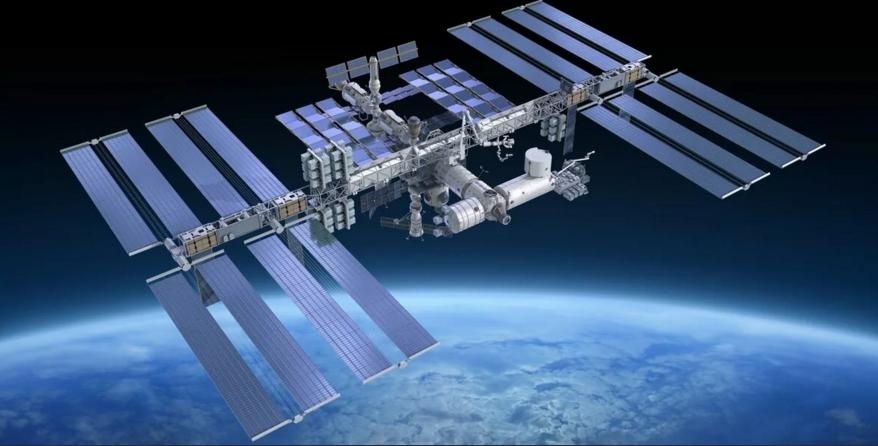 Орбиту МКС сместили ради российских космических кораблей