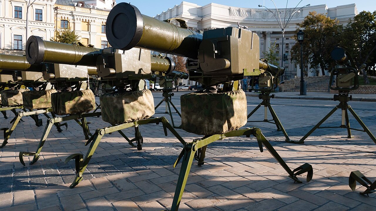 d24003b8813619265a6825640659bf21db1c0411