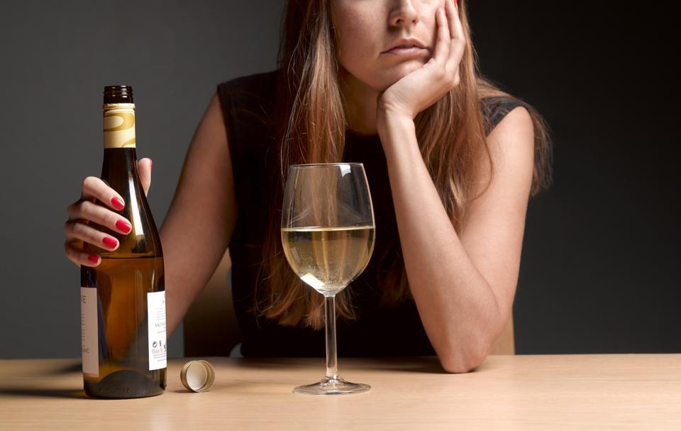 Как связаны вес человека и риск смерти от употребления алкоголя