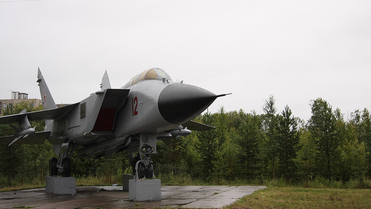 49e93a3c8a37a1099661f91640a6260f29373942