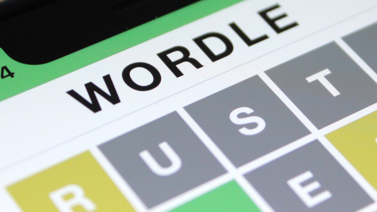 b82d81babf13ada279a05fcb99dd8a0a26a18db9