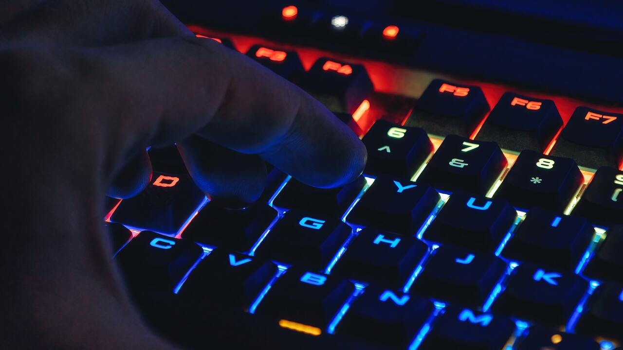 252e67b418be520029bc2eacf74628478b732e18